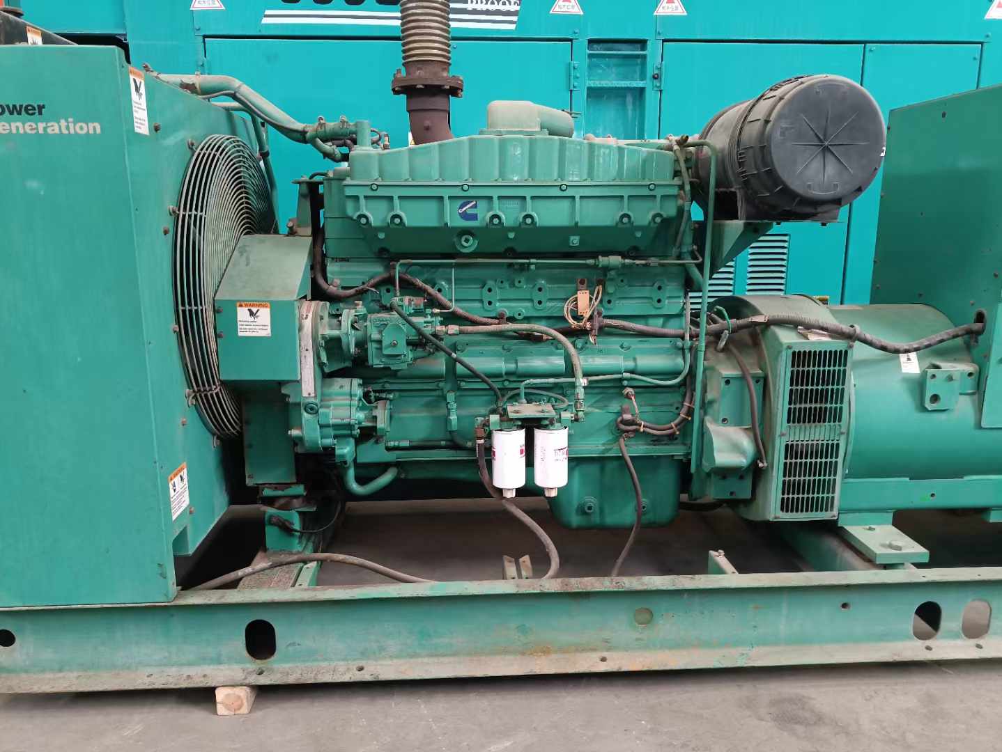东湖过载会对 600kW 柴油发电机组造成哪些损害？