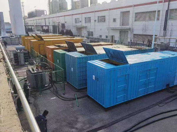 东湖380V和690V电压的电缆线相同吗？