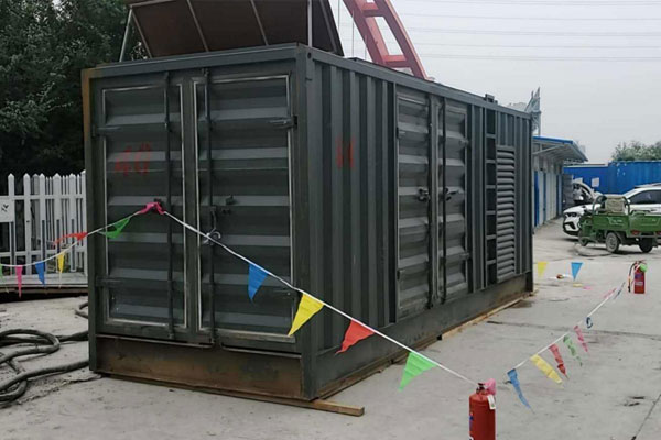 东湖发电机租赁空气滤清器多久更换一次？